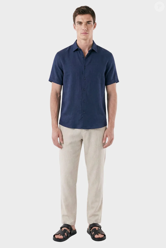 A Sandália Masculina Ravello, da Fiorinni, reúne conforto, leveza e estética sofisticada por R$ 289, seguindo a tendência de sandálias masculinas em alta
