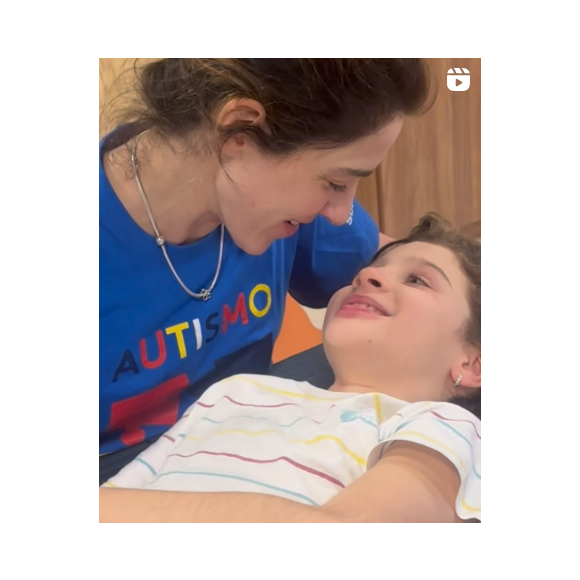 Gabriela Lian usa suas redes sociais para dividir experiências sobre a maternidade atípica e combater o estigma em torno do TEA