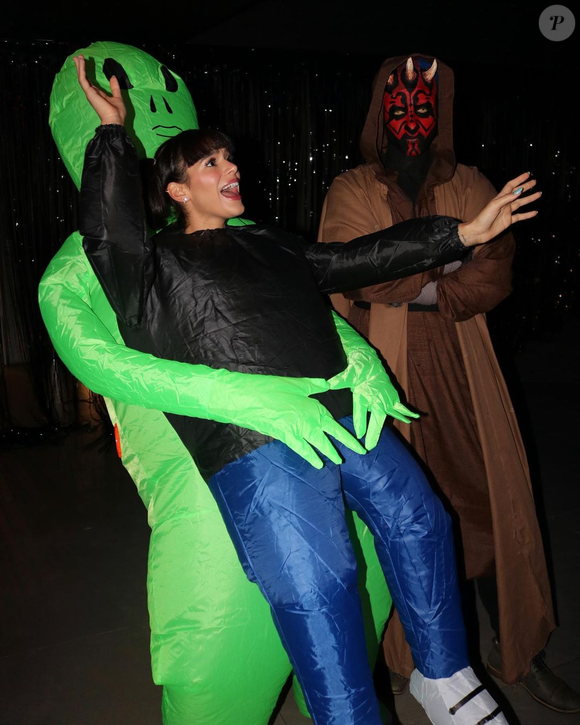 Fantasia inflável e divertida para Halloween: Bruna Marquezine escolheu look bem-humorado no passado