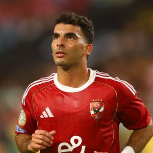 Zizo (cujo nome verdadeiro é Ahmed Sayed) é um meio-campista e ponta da Seleção do Egito. O jogador de 30 anos construiu uma carreira sólida atuando pelo Al Ahly SC, sendo um dos principais nomes convocados para representar os "Faraós" na Copa do Mundo
