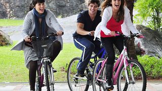 Longe das novelas há 9 anos, atriz que mudou visual para ser vilã em 'Três Graças' completa 41 anos com medo antigo: 'Esquecida'