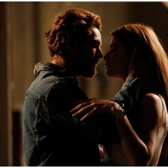 Lívia (Alinne Moraes) e Felipe (Rafael Cardoso) estão mais maduros na segunda fase de 'Além do Tempo'