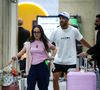 Larissa Manoela desembarca no Rio de Janeiro após férias românticas no Caribe ao lado de André Luiz Frambach