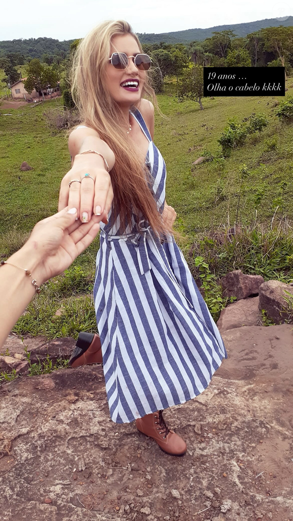 Antes e depois em fotos da mulher de Amado Batista, Calita Franciele já teve fase loira