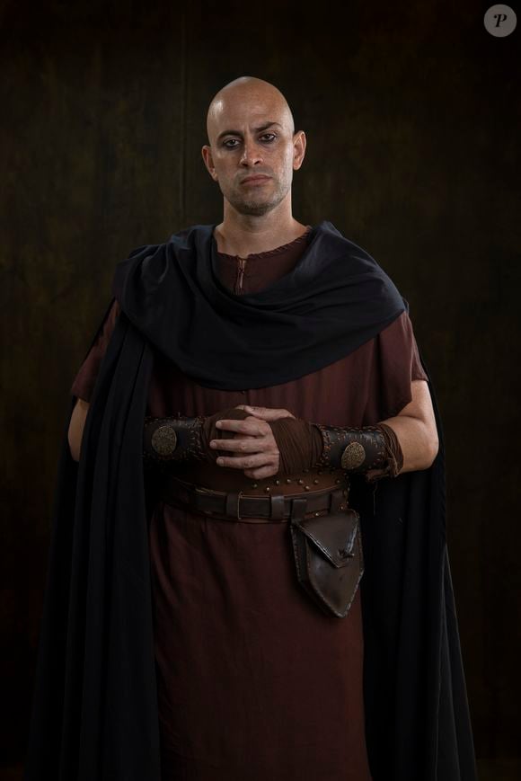 'Paulo, o Apóstolo': na série da Record, Lucas Oradovschi é Ammonios