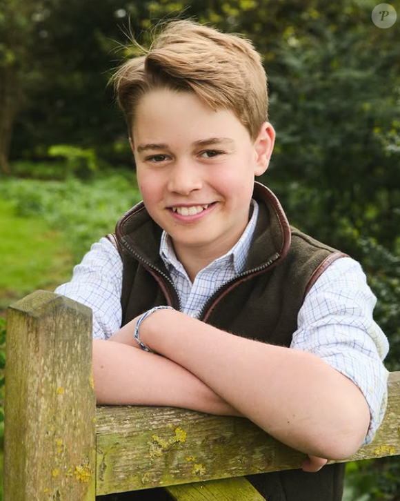 Filho mais velho de William e Kate Middleton, George, de 12 anos, não tem celular