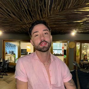 Esse foi o resultado da rinoplastia de Rico Melquiades, que afinou seu nariz