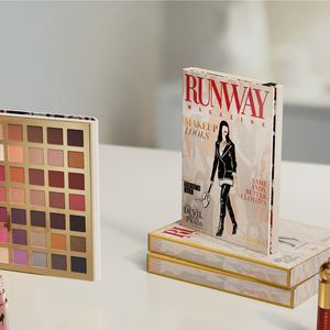 Principal destaque da collab entre Eudora e 'O Diabo Veste Prada', a paleta com 35 tons aposta em acabamentos variados para criar de makes clássicas a produções fashionistas