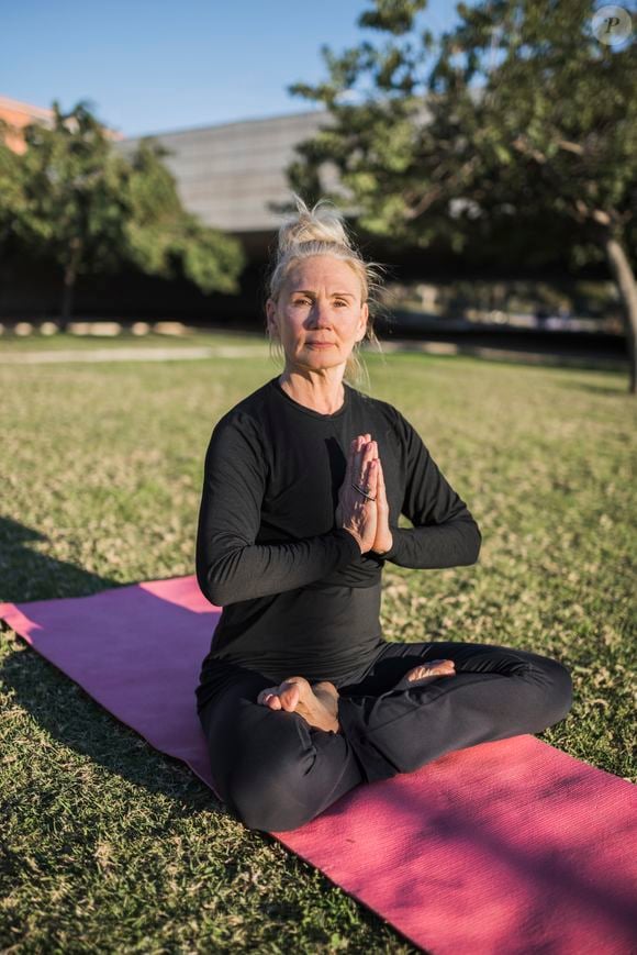 Para idosos com mobilidade reduzida, o Yoga pode ser uma excelente opção