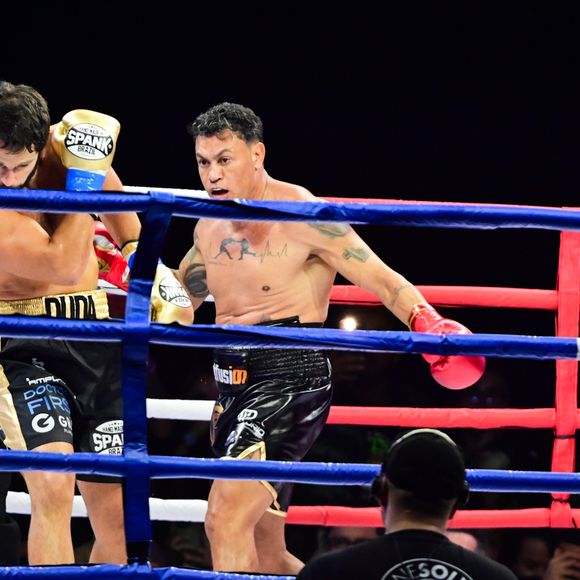 Duda Nagle perdeu para Popó, mas resistiu até o final da luta