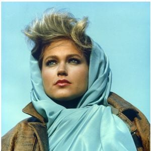 Xuxa Meneghel entrou na trend dos anos 80 com uma vantagem imbatível: ela não precisou de IA porque viveu a década em grande estilo