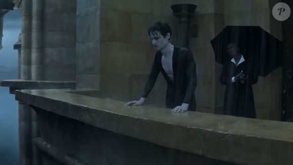 Sonho (Tom Sturridge) conta com os conselhos de Lucienne (Vivienne Acheampong) na segunda temporada de "Sandman"