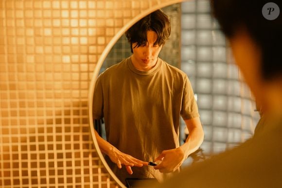 Em 'O Rato', Ryu Jun-yeol interpreta Moon-jae, um escritor que raramente sai de casa