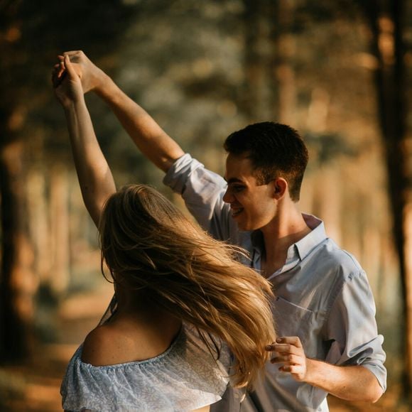 O amor não é apenas mais um sentimento. É uma força vital e o oposto do medo