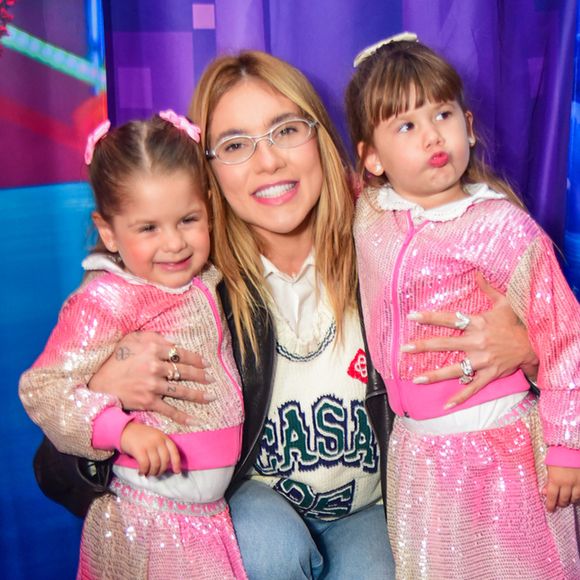 Sem Zé Felipe, Virgínia faz 1ª aparição pública após separação e fofura das filhas rouba a cena no Disney on Ice em SP