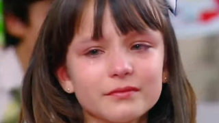 Psicólogo diz que o aumento da ansiedade entre jovens não começou com as redes sociais. O real problema está na falta de independência