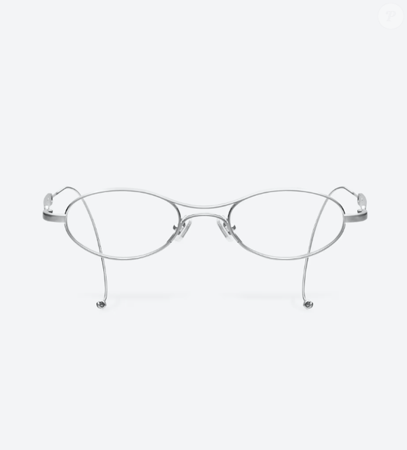 Os óculos usados por Virginia Fonseca durante depoimento na CPI das Bets.