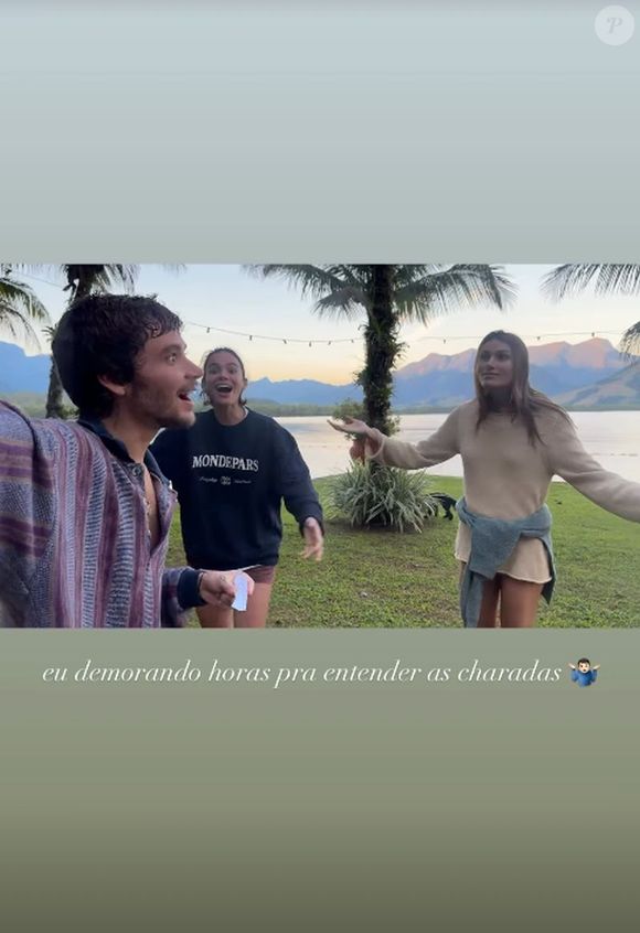 Amiga de Sasha, Bruna Marquezine foi ao aniversário de João Lucas
