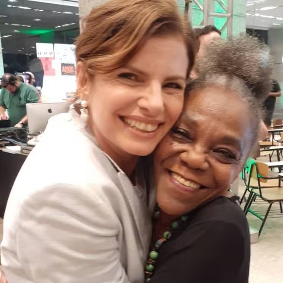 Deborah Bloch e Teca Pereira gravam juntas cenas decisivas de Vale Tudo