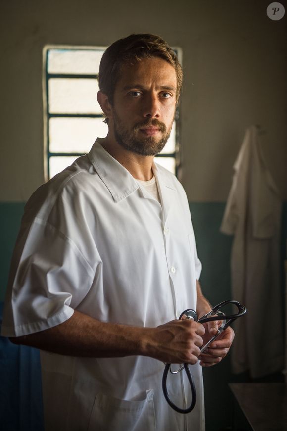 Em 2017, Rafael Cardoso viveu um dos vilãos mais marcantes de sua carreira em 'O Outro Lado do Paraíso'