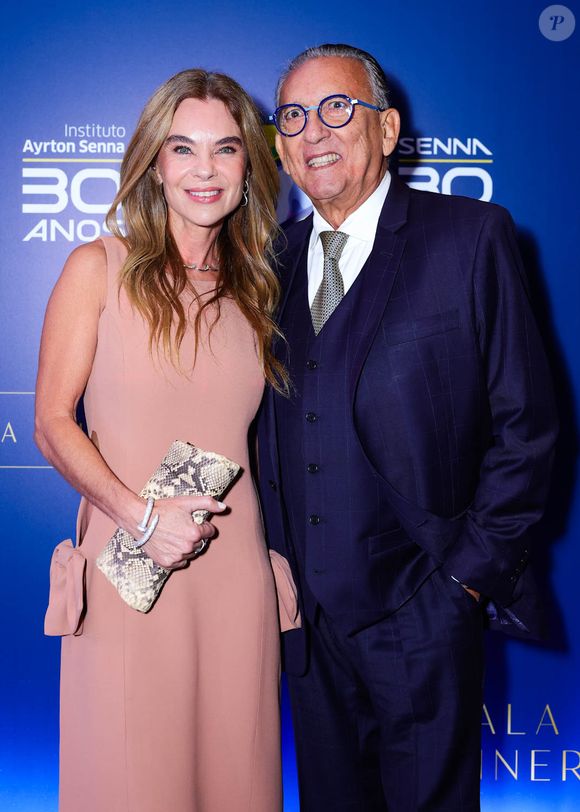 Galvão Bueno, em foto com a esposa Desirée Soares: locutor narrou a corrida que culminou na morte de Ayrton Senna