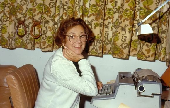 Autora de 'A Viagem' e 'Mulheres de Areia', Ivani Ribeiro morreu após três paradas cardíacas