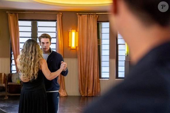 Mau Mau terá encontro a dois com Felipe na novela 'Quem ama cuida'