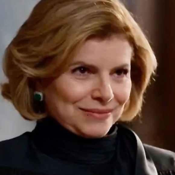 Odete Roitman (Débora Bloch) escapará de um atentado na novela 'Vale Tudo' e surge viva no capítulo de segunda-feira 22 de setembro de 2025?