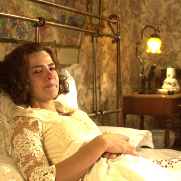 Médica explica doença que fez Ana Paula Arósio ficar internada e se afastar de novela