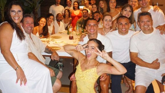 Após morte da mãe, Mel Maia posta foto reunida com a família e desabafa sobre 2025: 'Tudo bem se a sua maior conquista foi sobreviver'