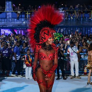 Iza se inspirou no álbum 'Pecado', de Ney Matogrosso, para sua fantasia