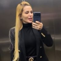 A bolsa Hermés ostentada por Deolane Bezerra antes da prisão: acessório de luxo pode custar até R$ 380 mil