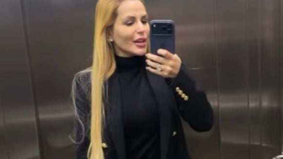 A bolsa Hermés ostentada por Deolane Bezerra antes da prisão: acessório de luxo pode custar até R$ 380 mil