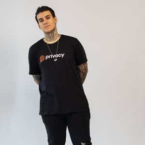 Arthur Urach: ‘Como tem um roteiro, o pessoal se sente muito intimidado comigo, porque eu sou uma pessoa que não fala muito, não sou tão expressivo’