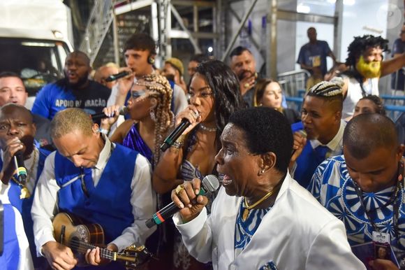 Na segunda-feira (03), Neguinho disparou, convicto: "Meu penúltimo dia porque o último vai ser no desfile das campeãs"