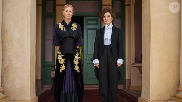 Primeira temporada de 'Minha Carreira Brilhante' está atualmente com 100% de aprovação no Rotten Tomatoes