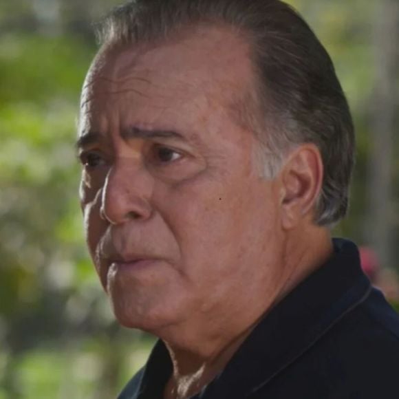 Abel (Tony Ramos) morre em 'Dona de Mim'? Empresário perde a vida de forma misteriosa: Vanderson (Armando Babaioff), Jaques (Marcello Novaes) e Filipa (Cláudia Abreu) são os suspeitos.