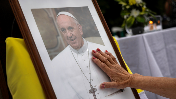 URGENTE: estado de saúde do Papa Francisco tem agravamento repentino