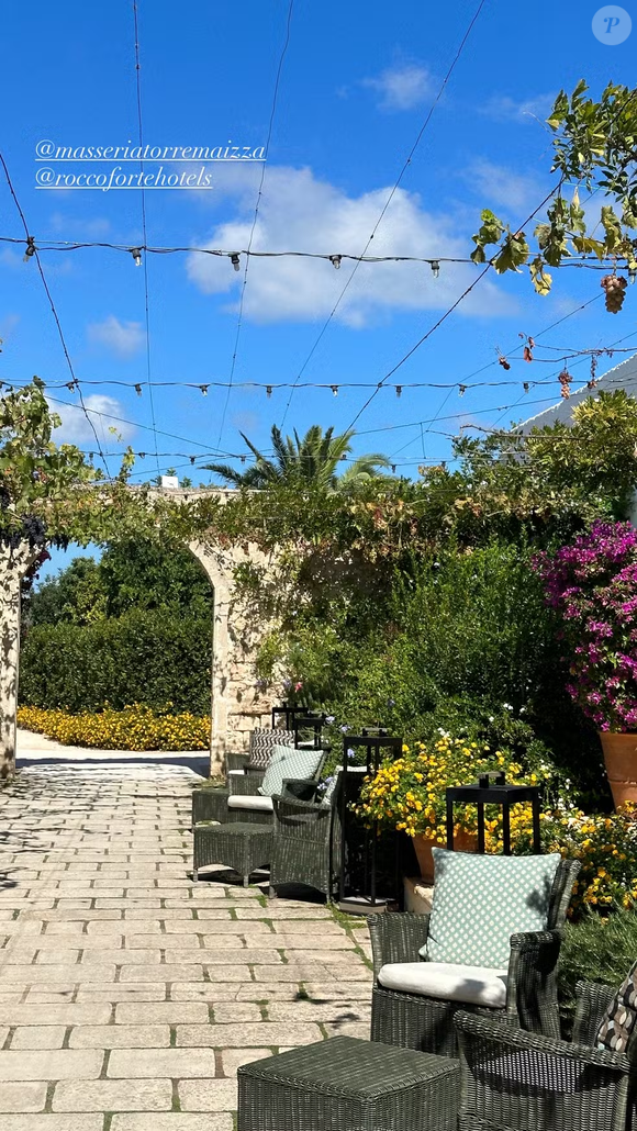 Parte do prestigiado grupo Rocco Forte Hotels, o Masseria Torre Maizza ocupa uma construção típica do século 16, originalmente uma torre de vigia rural, que foi completamente restaurada para abrigar um dos empreendimentos mais sofisticados da região