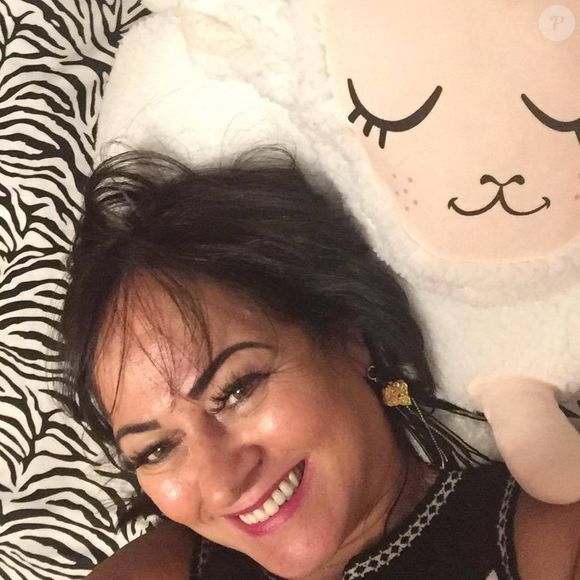 Na época, Nadine Gonçalves usava o cabelo castanho