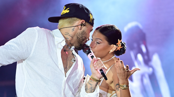 'Teve beijo': Ana Castela e Zé Felipe reataram romance e viveram momento íntimo em navio da Boiadeira, afirma jornalista