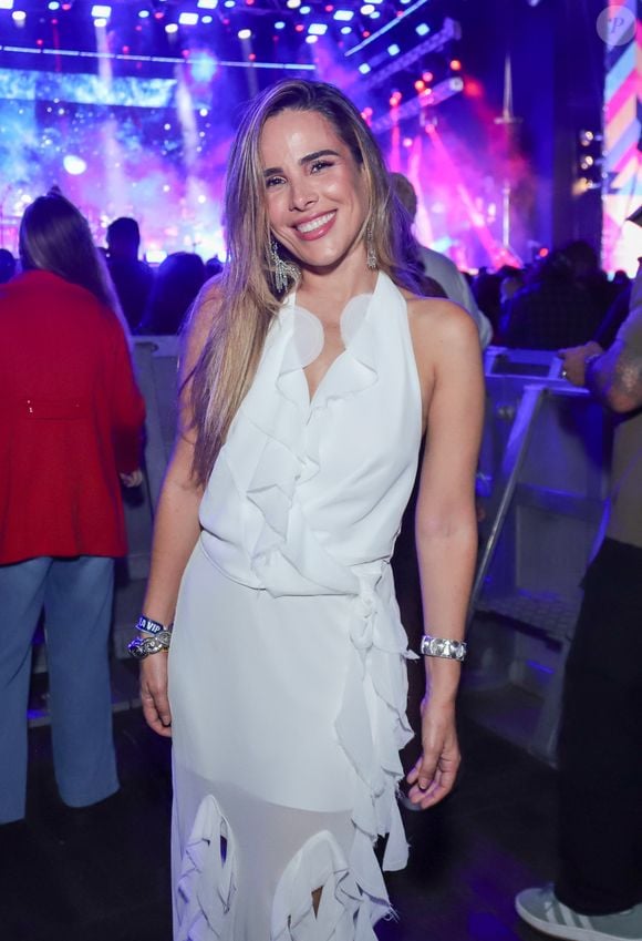 Wanessa Camargo também chamou atenção por outro detalhe no mesmo vídeo