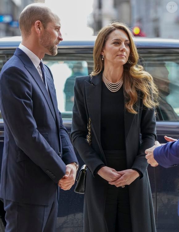 Príncipe William e Kate Middleton vão se encontrar com membros das equipes olímpicas e paralímpicas de curling do Reino Unido e visitarão um estúdio têxtil