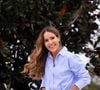 Depois de construir uma carreira como atriz e comunicadora, Fernanda Pontes encontrou nos Estados Unidos, ao lado do marido, Diogo Boni, filho de Boni (ex-vice-presidente da Globo) e irmão de Boninho, um novo caminho profissional, que une televisão, histórias de superação e o desejo de transformar vidas.