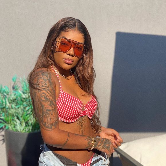 Ludmilla e Brunna Gonçalves explicaram que preferem manter a privacidade da filha para evitar comentários maldosos na web