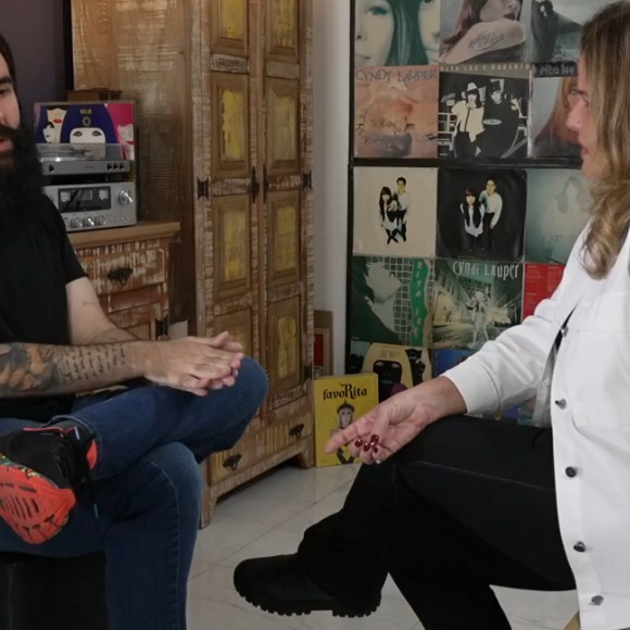 Editor da biografia de Rita Lee, Guilherme Samora contou ao 'Fantástico' mais detalhes sobre a relação dele com a famosa.