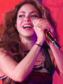 Quem ensaiou com Shakira em Copacabana? Cantora entrega detalhes inéditos em noite agitada; veja fotos!
