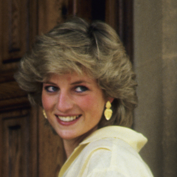 Lady Di e o filho Harry: décadas após a morte da princesa, ele compartilhou experiências pessoais sobre o luto
