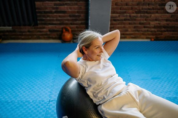 Depois dos 50 anos, a alimentação precisa ser combinada com uma rotina de exercícios para garantir massa muscular