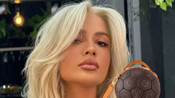 Wish list de Karoline Lima: marca, preço e tudo sobre a bolsa inspirada em bola de futebol que é a nova 'meta' da influencer